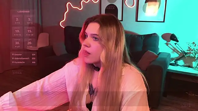 mali_kiss live cam on StripChat