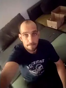 Codymc89 live cam on StripChat