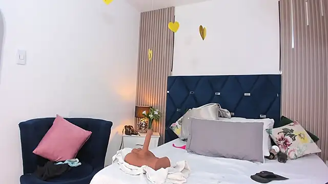 gabytyara2 (F milf) - DANCE VERY SEXY 🥵