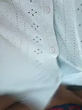Your_Alinaa
