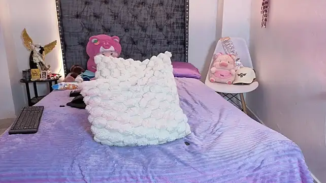kyana_cream