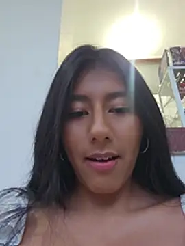 carla_alvez (G young) - Hi cute carla 🥰