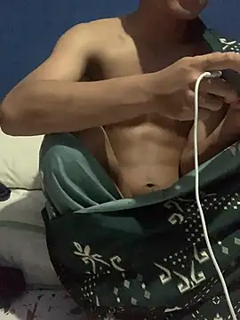 kiki1896 (M twink) - cum