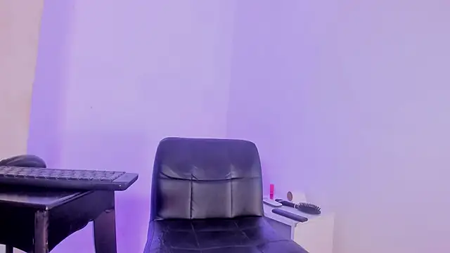 vaiolethx_ live cam preview