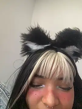 Ivi_angela