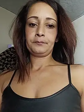 Alina03210