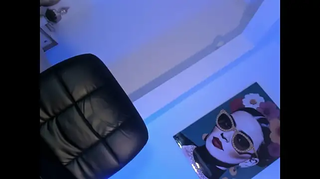 Hilary_tsx