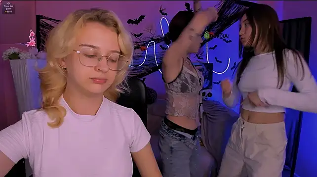 isabel_wave