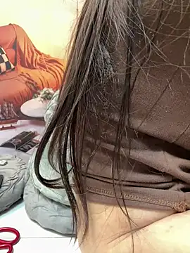 Maly_Nya live cam