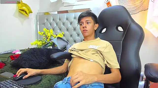 fem_danny7 (M twink) - masturbation