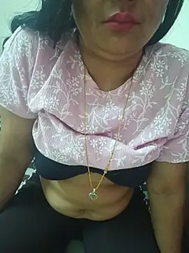 hot_divuu (F young) - full nud