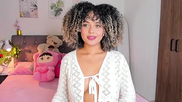 isajonnes18 (F young) - sexy topless dance