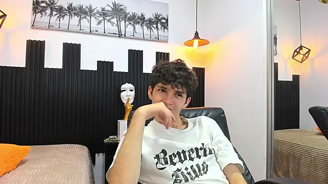 trevor_mob (M twink) - take off your shirt