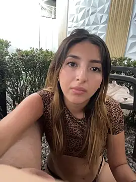 Luke_and_Liah webcam