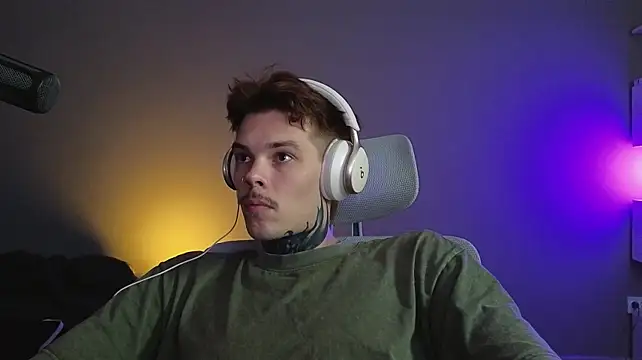 DENIS_HERE live cam preview