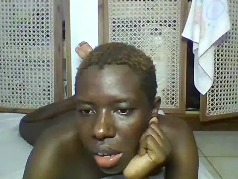 Goldy_petite
