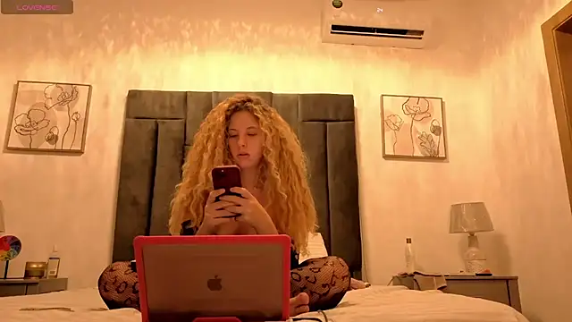 MistressexEmily