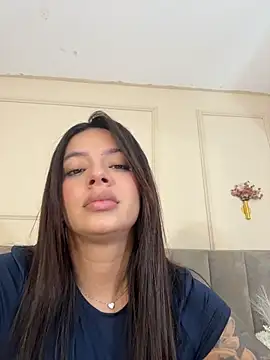 cami_saen live cam preview