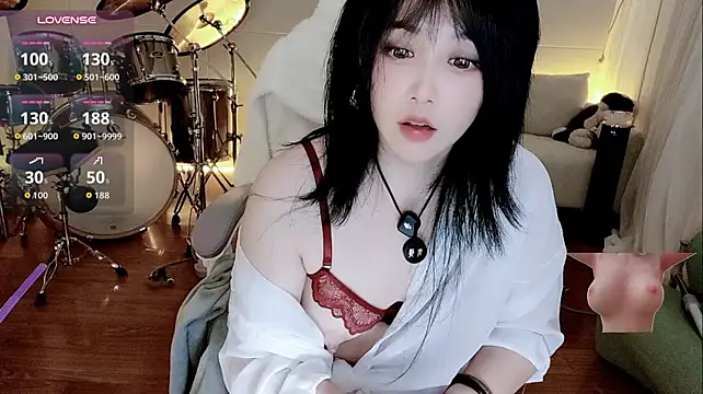 Evangelin-e live sex cam
