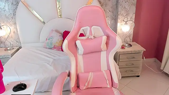 Kimi_Moonie