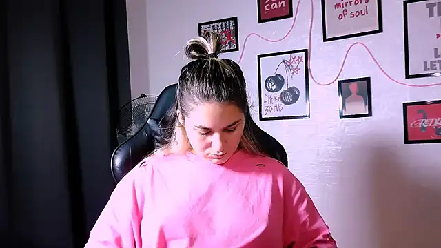 AlisaFrost free live adult cams preview