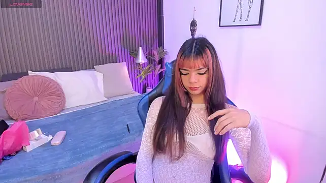 CaeliThalyana live cam preview
