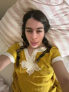 Camii2244 live cam