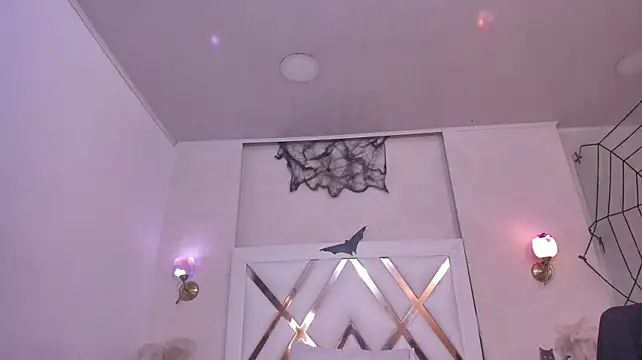Sky_Collins_
