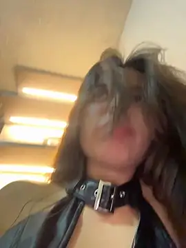 AleeshaCameron2