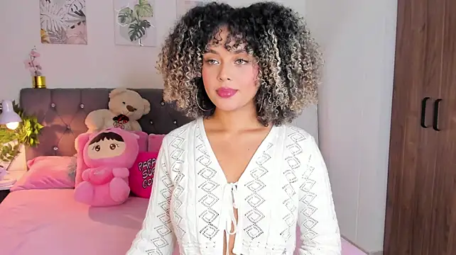 isajonnes18 (F young) - Make me on fireee