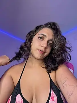 aliciia777 (F young) - Make me vibe until wet me 💦🔥