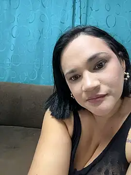 AliceeJoness big booty live cam preview