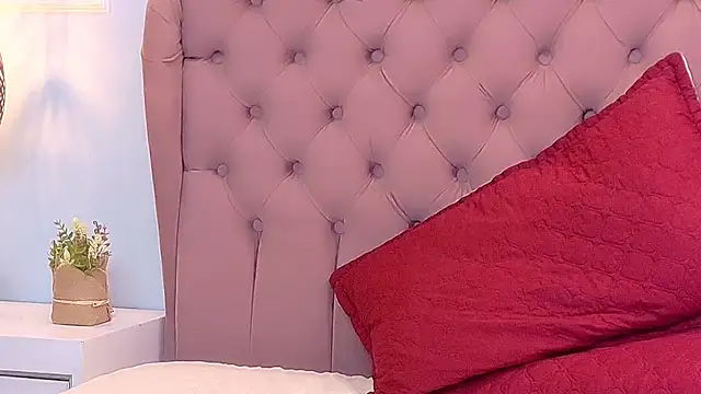 catalina_sanders anal dildo show