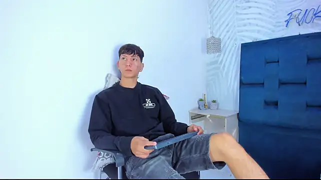 Sammyhot19