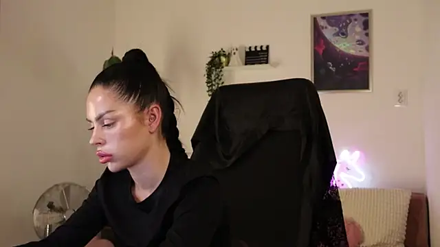 TatianaXoxo1 live cam