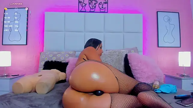 charlotte_kisss