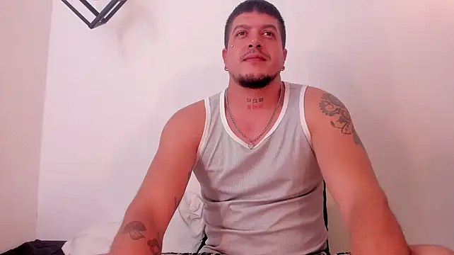 DamianAndLilith live sex cam