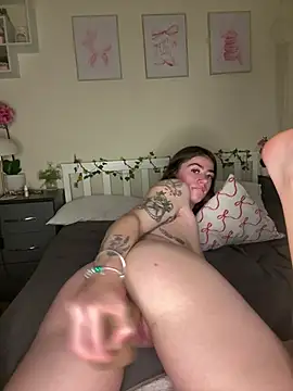ValenciaTheVixenXX live cam