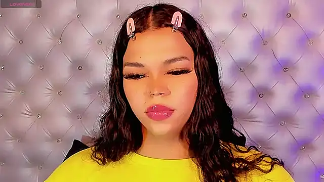 Keira_Fox31