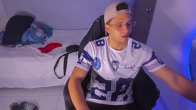 Kris_Khalifa69