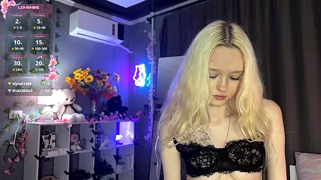 HousedMud live cam