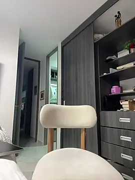 Lorenamilf50 live cam