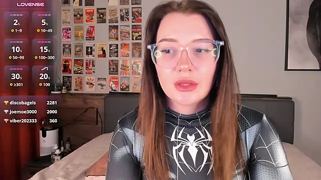 OnePunchGirl live sex cam
