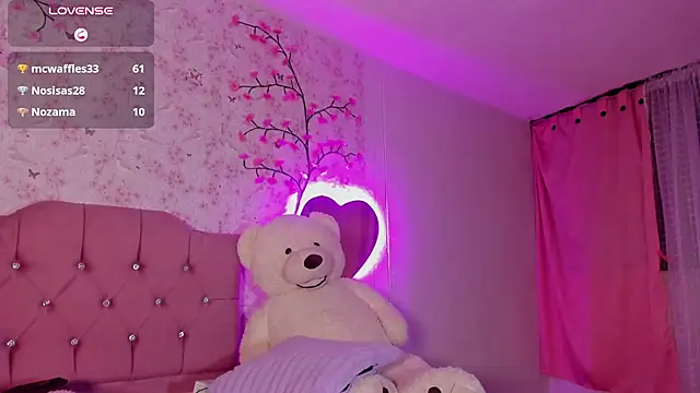 Valery_Sofiaa_ live sex cam