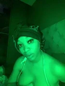 Miss_Nisha_102