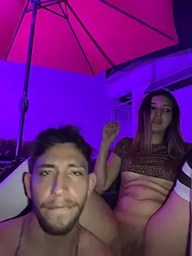 Luke_and_Liah webcam
