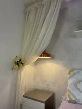 AlessiaVallmont live cam