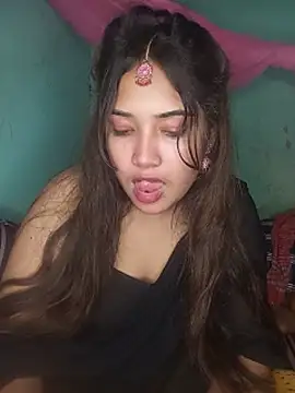 Nusrat-90 live cam