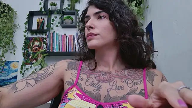 TaliMajesty live cam