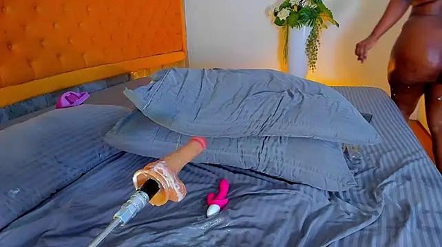 TamaraJonsx live cam